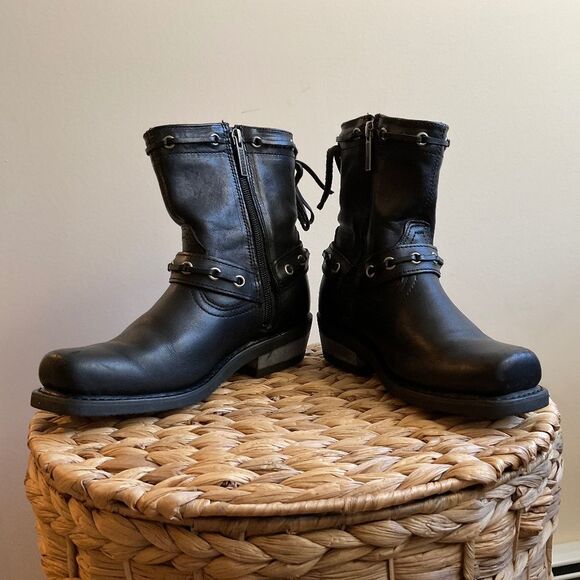 Genuine Harley-Davidson Women’s Leather Riding Boots 5 1/2 USA - Picture 2 of 16